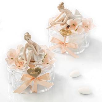 https://www.bombonierelarosa.it/media/product/415/xbomboniere-originali-portagioie-con-ballerina-in-porcellana-personalizzabile-87b.jpg.pagespeed.ic.FYbXZXsH5b.jpg