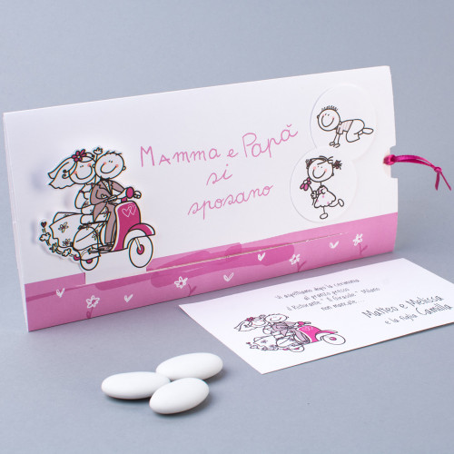 Partecipazione Matrimonio Originale Sposi con vespa e bambini - Tortora