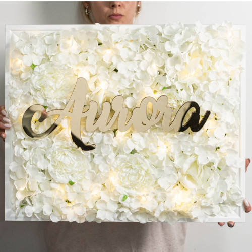 Idea Regalo Quadro floreale a LED con nomi in plexiglass personalizzabile